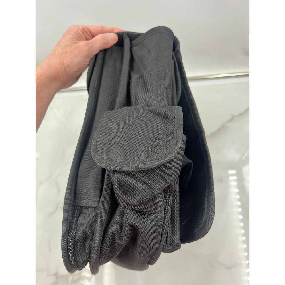Duluth Trading Co Black Ballistic Nylon Messenger Field Laptop Bag Organizer